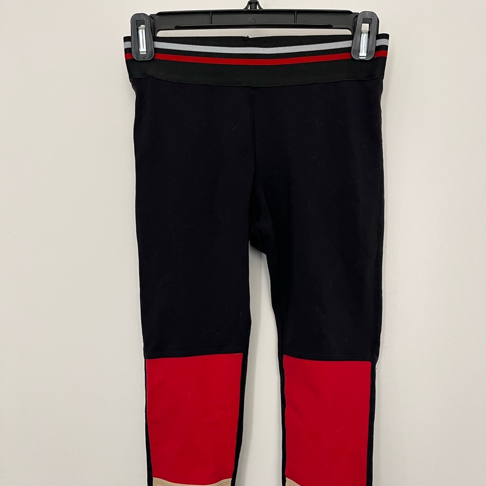 Spiritual Gangster leggings, size small